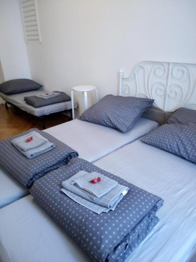 Gallys Apartments Prag Exterior foto
