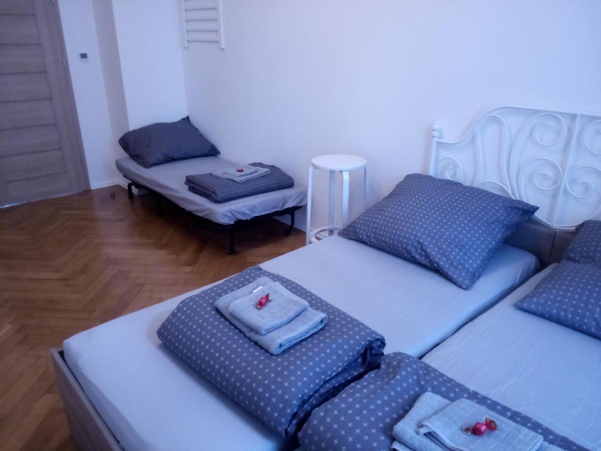 Gallys Apartments Prag Exterior foto